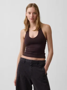 Top corto con scollo all’americana in maglia fitta