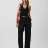 Top corto con scollo all’americana in maglia fitta