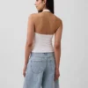Top corto con scollo all’americana in maglia fitta