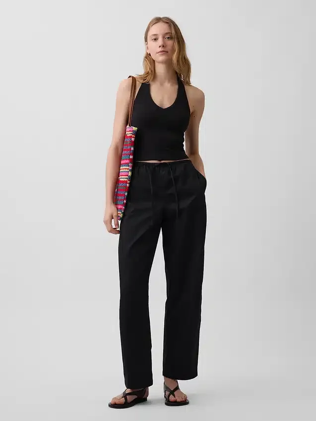 Top corto con scollo all’americana in maglia fitta