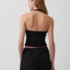 Top corto con scollo all’americana in maglia fitta