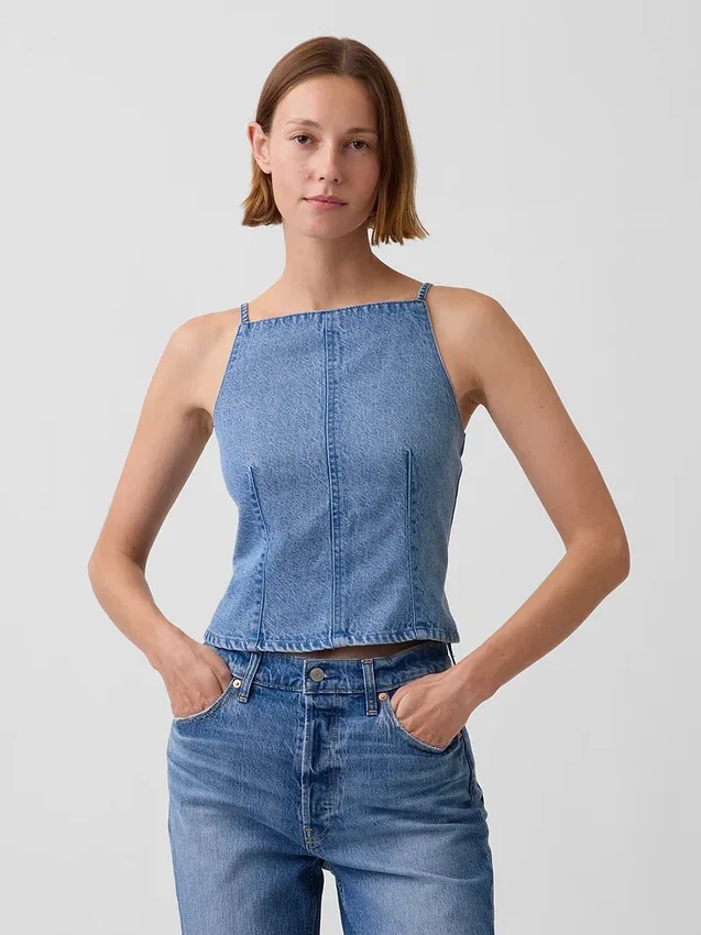 Top in denim morbidissimo con cuciture e scollo quadrato