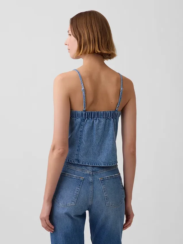 Top in denim morbidissimo con cuciture e scollo quadrato