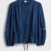 Top in voile con bordi in pizzo