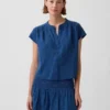 Top oversize in denim di garza di cotone con scollo a V