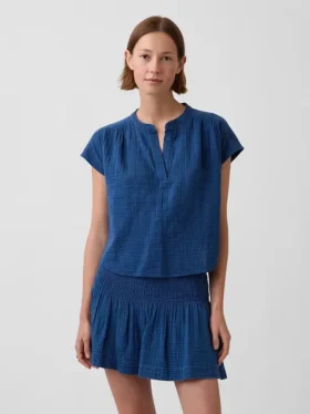 Top oversize in denim di garza di cotone con scollo a V