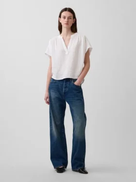 Top oversize in garza di cotone con scollo a V