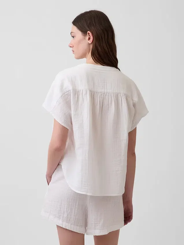 Top oversize in garza di cotone con scollo a V