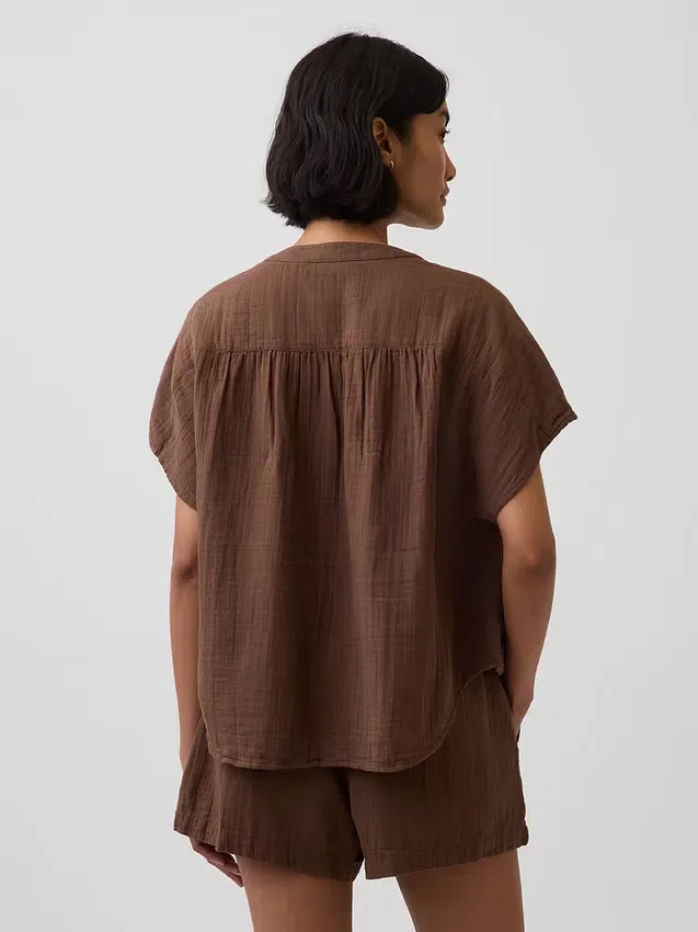 Top oversize in garza di cotone con scollo a V