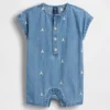Tuta corta in denim per neonati con ricamo dell’orsetto Brannan