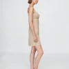 Vestito con arricciature e chiusura frontale a bottoni