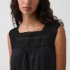 Vestito con carré all’uncinetto in misto lino