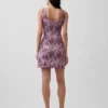 Vestito floreale con scollo a barchetta e schiena scoperta