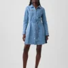 Vestito in denim con chiusura frontale a bottoni