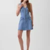 Vestito in denim con cuciture e zip frontale