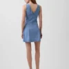 Vestito in denim con cuciture e zip frontale