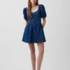Vestito in denim con maniche a sbuffo e scollo a cuore