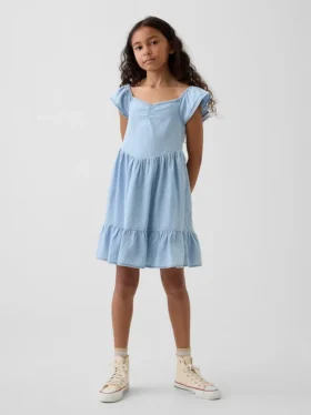 Vestito in denim con maniche svolazzanti e scollo a cuore
