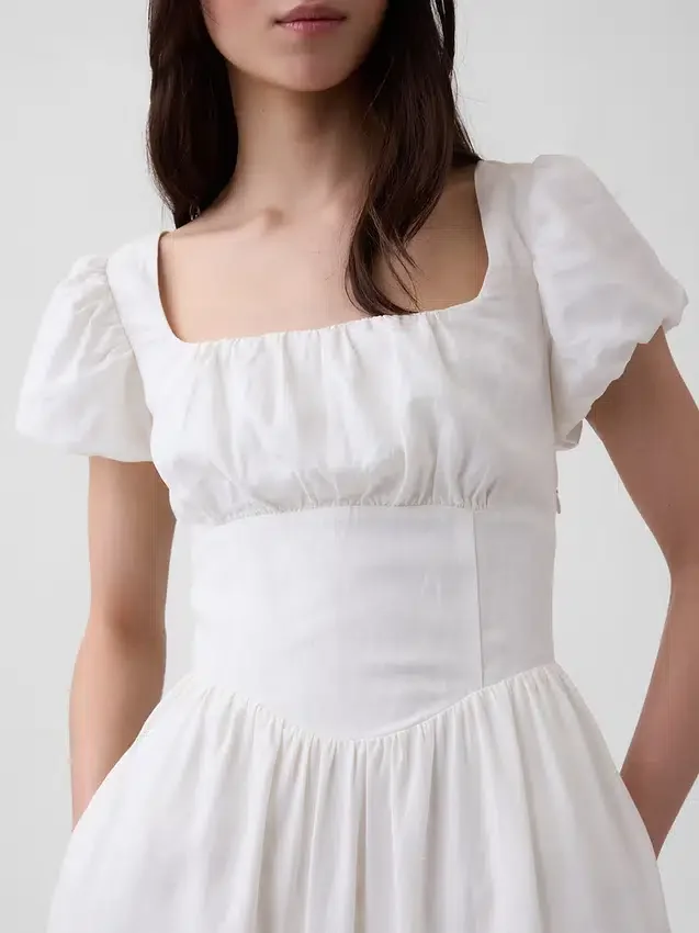 Vestito lungo a vita bassa in misto lino