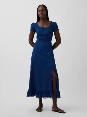 Vestito lungo con maniche a sbuffo ricamate