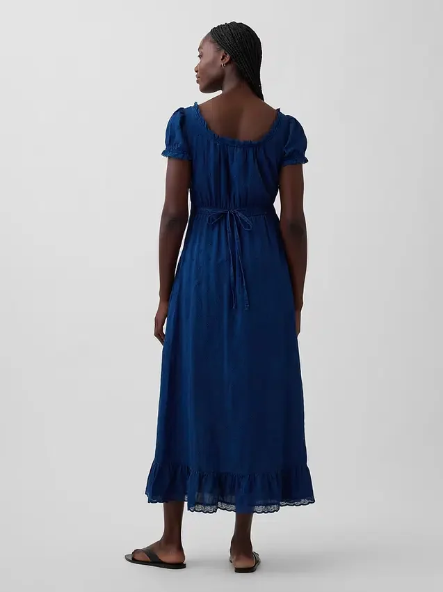 Vestito lungo con maniche a sbuffo ricamate