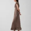 Vestito lungo con scollo a V e orlo con volant