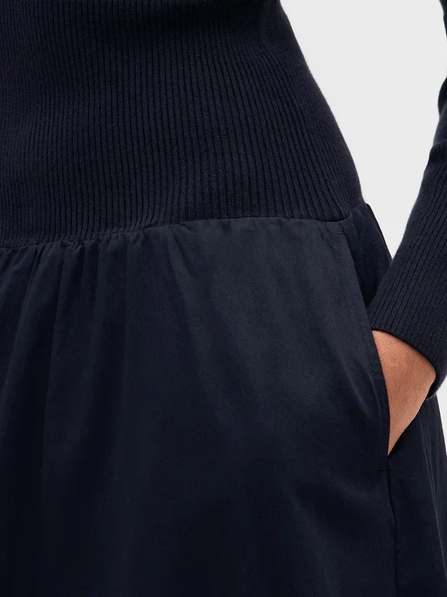 Vestito lungo con vita bassa in tessuti misti