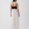 Vestito lungo con vita impero in misto lino