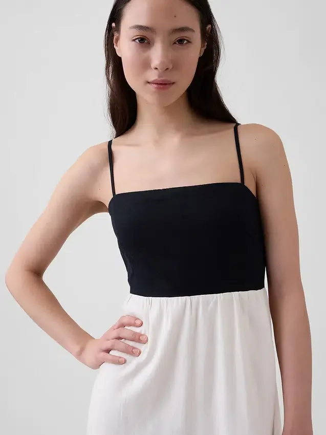 Vestito lungo con vita impero in misto lino