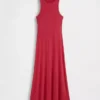 Vestito lungo moderno con reggiseno integrato a costine