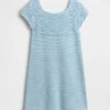 Vestito maglione all’uncinetto per bambini