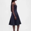 Vestito midi con scollo a V e cuciture