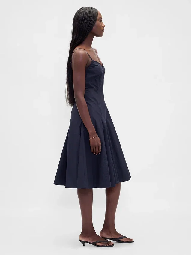 Vestito midi con scollo a V e cuciture
