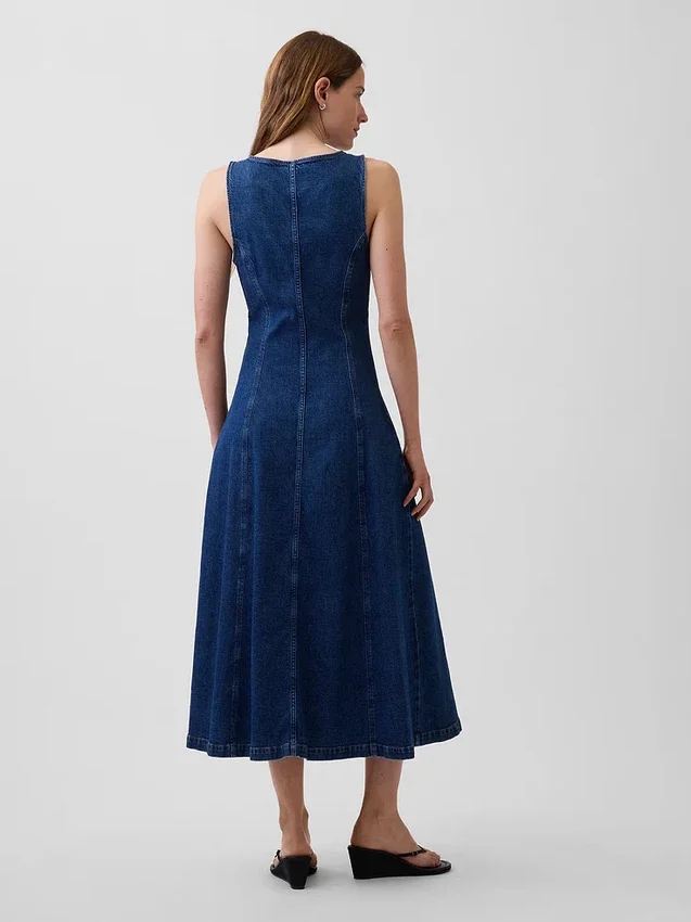 Vestito midi in denim con cuciture e zip frontale