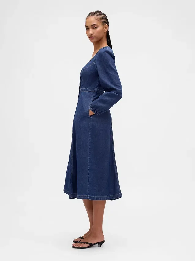 Vestito midi in denim con scollo a cuore
