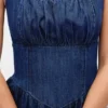 Vestito midi in denim con vita bassa e effetto corsetto