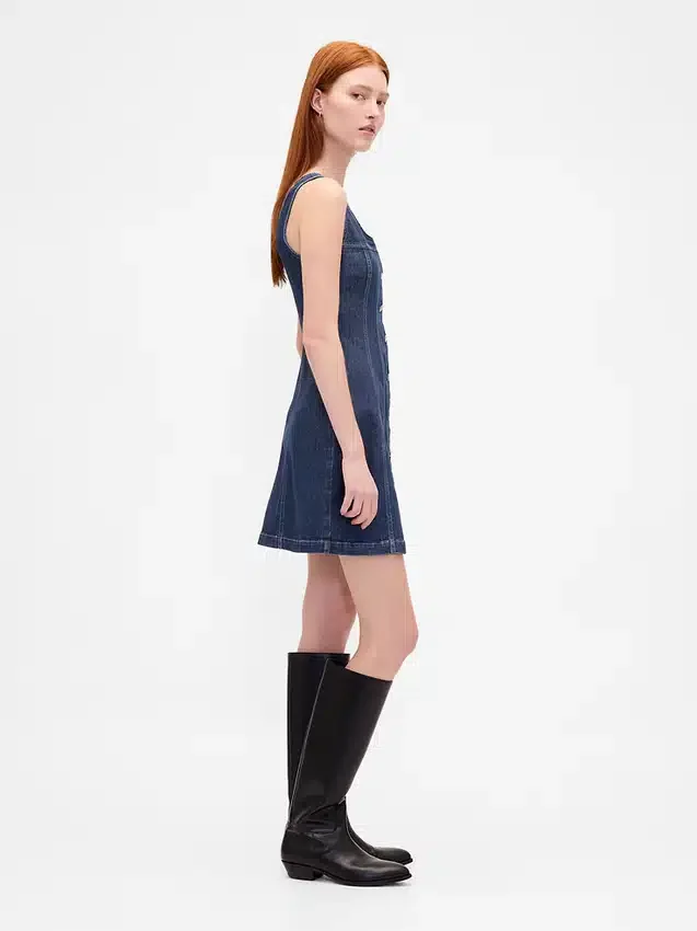 Vestito mini in denim con cuciture e abbottonatura frontale