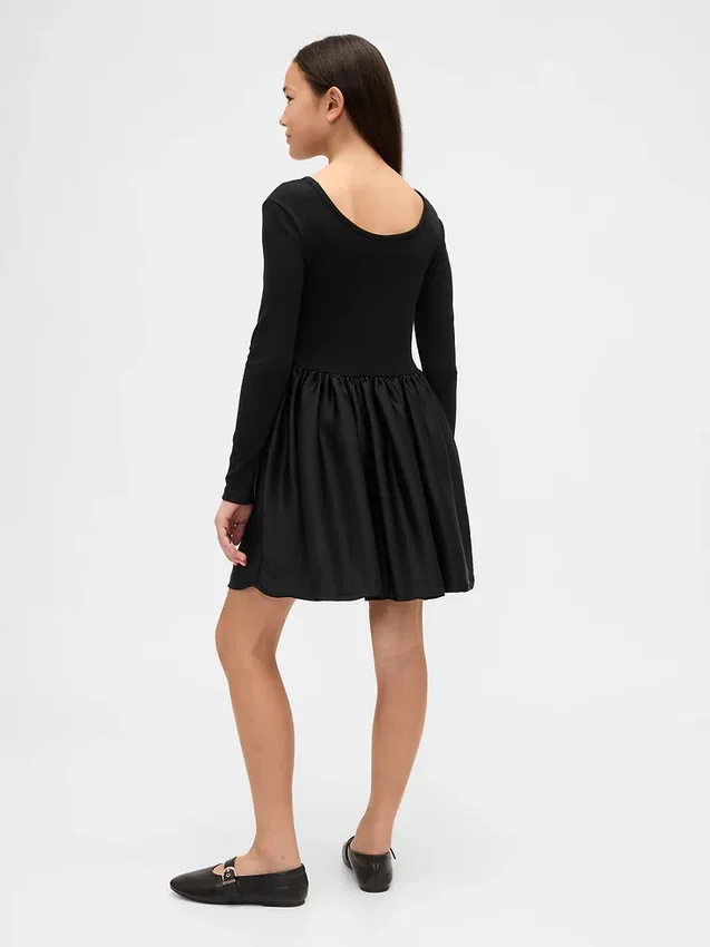 Vestito moderno per bambina in tessuto misto