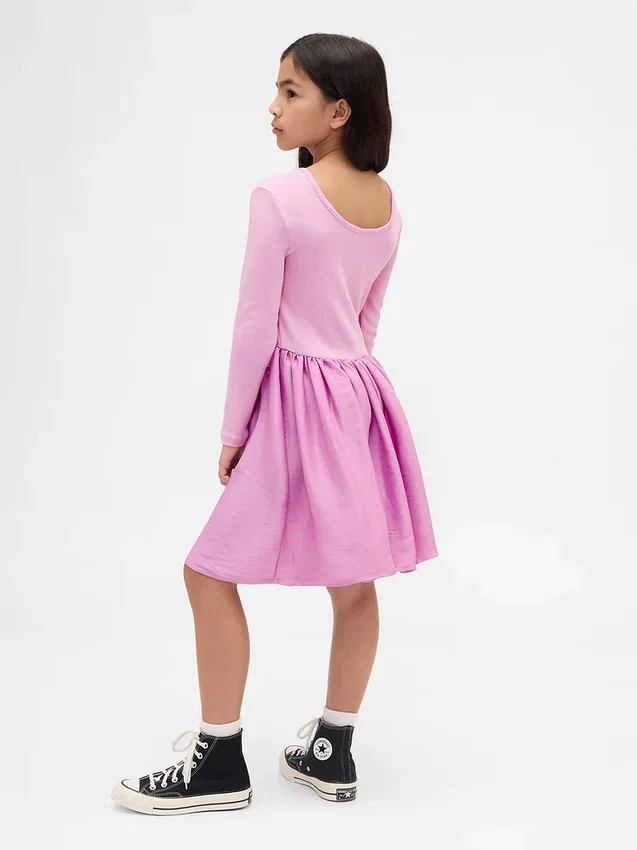 Vestito moderno per bambina in tessuto misto