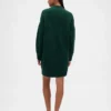 Vestito oversize a maglione con collo alto