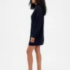 Vestito oversize a maglione con collo alto