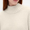 Vestito oversize a maglione con collo alto