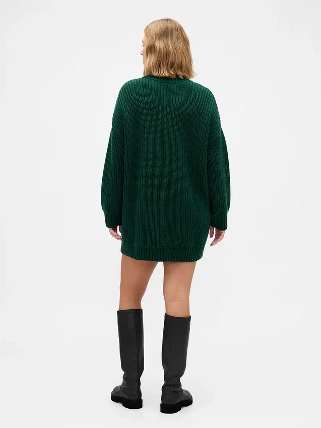 Vestito oversize a maglione con collo alto