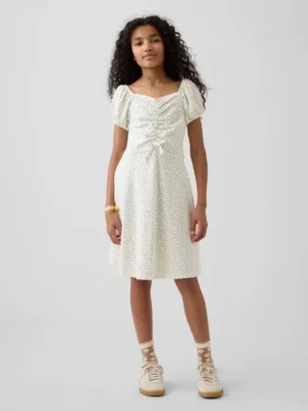 Vestito per bambina con arricciature
