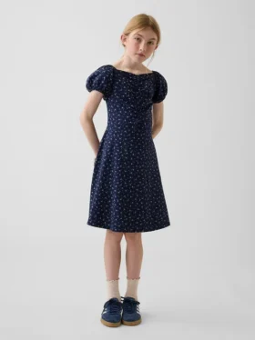 Vestito per bambina con arricciature