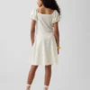Vestito per bambina con arricciature