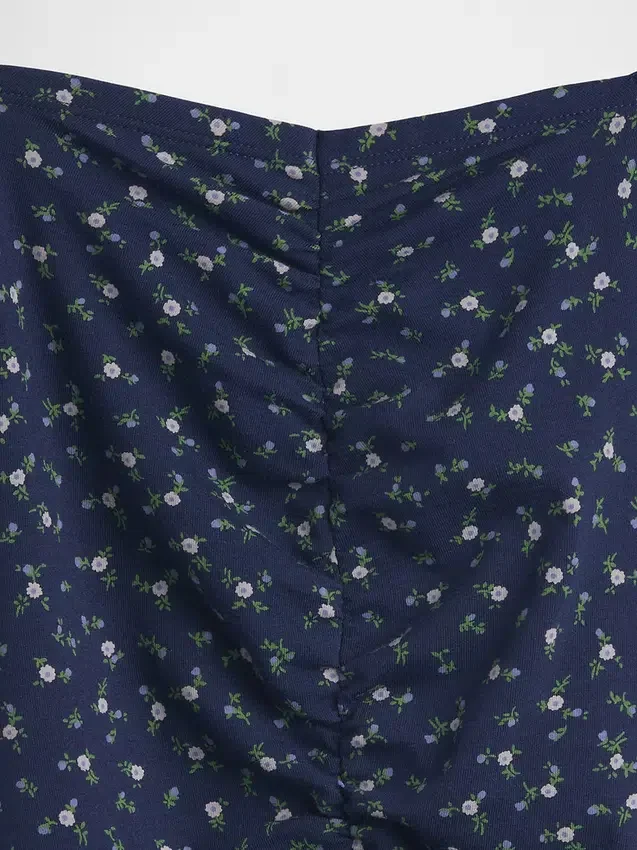 Vestito per bambina con arricciature